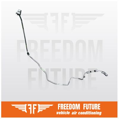 Rurka klimatyzacji wyładowczej Volkswagen 1T0820741AL pasuje do 2004-2015 Golf Jetta Audi A3
